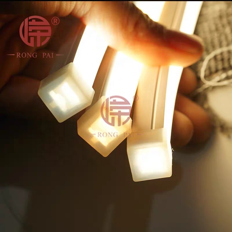 硅膠燈帶對比傳統(tǒng)光源的優(yōu)點-常州嶸牌橡塑制品有限公司 硅膠燈帶對比傳統(tǒng)光源的優(yōu)點-常州嶸牌橡塑制品有限公司